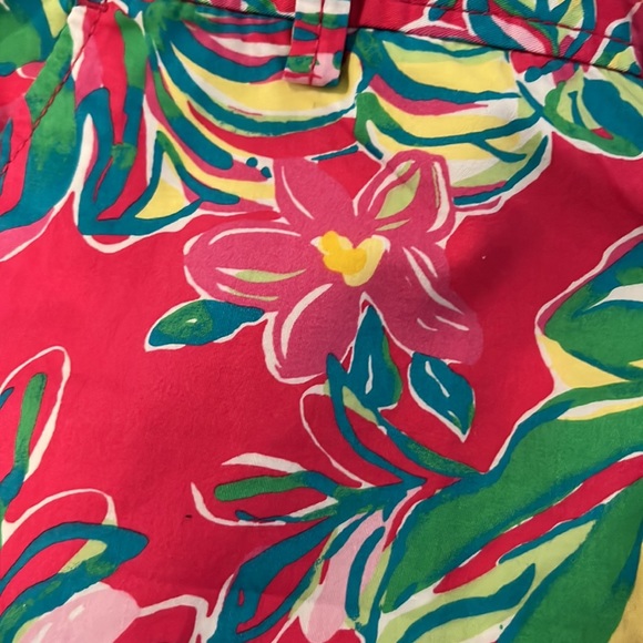 Lily Pulitzer Shorts. Size 2. The Callahan Short. - Picture 4 of 4